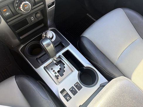 Used 2018 Toyota 4Runner SR5 Premium AWD/4WD image 18