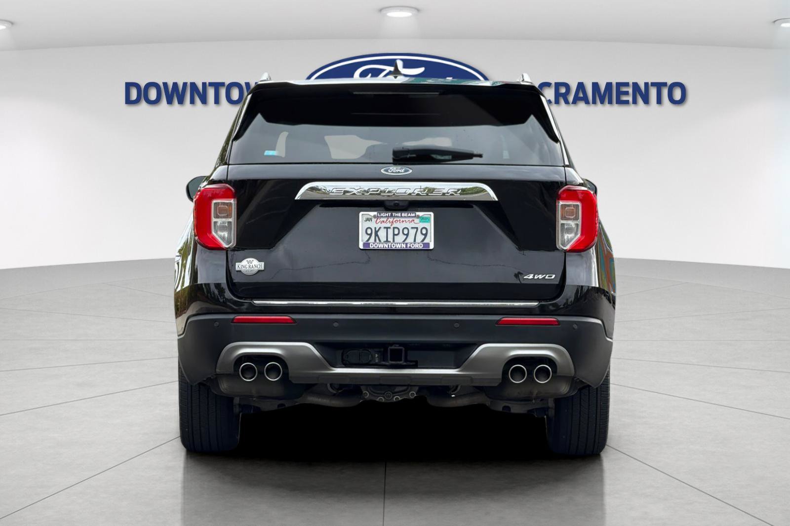 Used 2023 Ford Explorer King Ranch w/ Technology Package AWD/4WD image 6