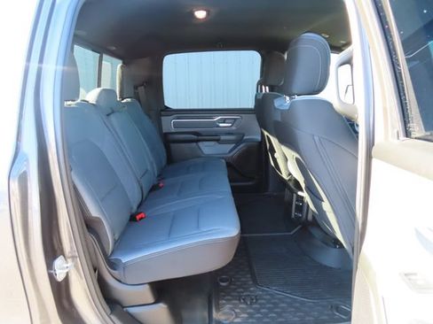 Used 2023 RAM 1500 Big Horn AWD/4WD image 28