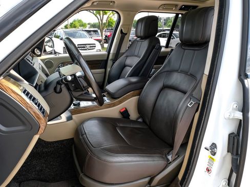 Used 2019 Land Rover Range Rover HSE AWD/4WD image 30