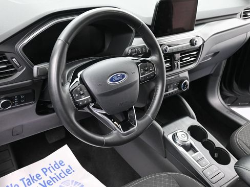 Used 2024 Ford Escape Active AWD/4WD image 14