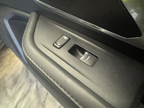 Used 2019 Acura RDX SH-AWD image 40