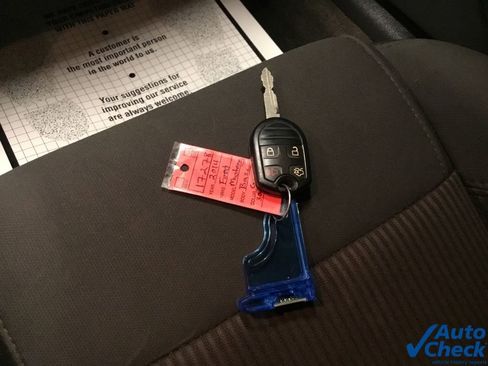 Used 2014 Ford Mustang Convertible image 48