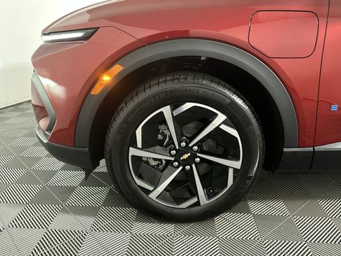 New 2026 Chevrolet Equinox EV LT image 87