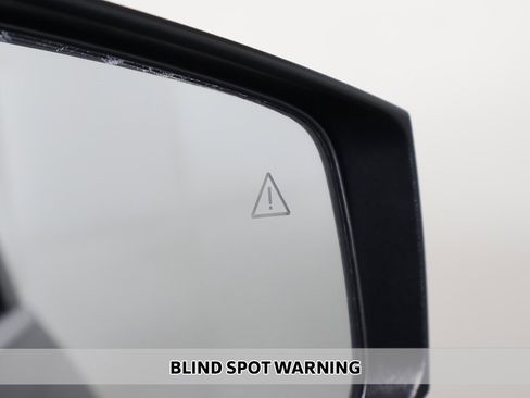 Used 2023 Kia Sportage EX image 5