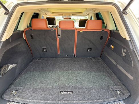 Used 2015 Volkswagen Touareg VR6 AWD/4WD image 14
