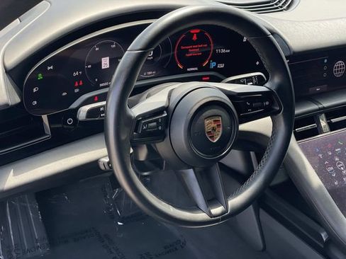 Used 2021 Porsche Taycan RWD image 7