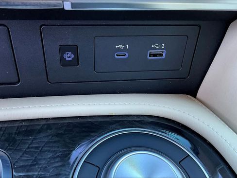 Used 2022 INFINITI QX80 Sensory w/ Cargo Package image 32