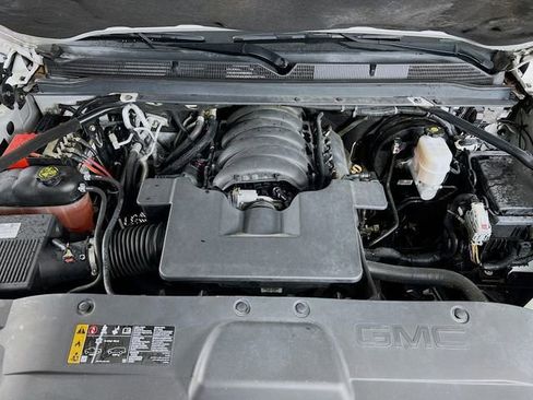 Used 2019 GMC Yukon Denali w/ Open Road Package image 32