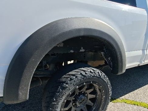 Used 2017 Ford F250 XLT w/ XLT Value Package AWD/4WD image 15