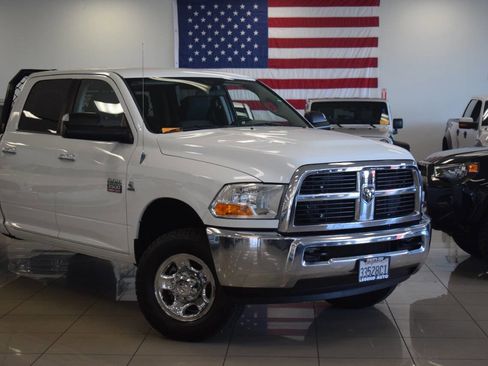 Used 2012 RAM 2500 SLT AWD/4WD image 3