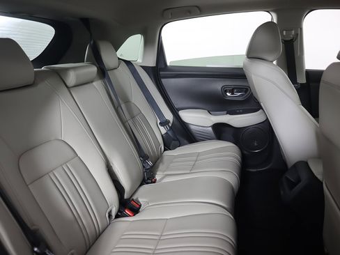 Used 2023 Honda HR-V EX-L image 34