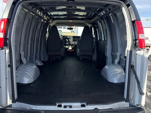 New 2025 GMC Savana 2500 w/ Driver Convenience Package image 5