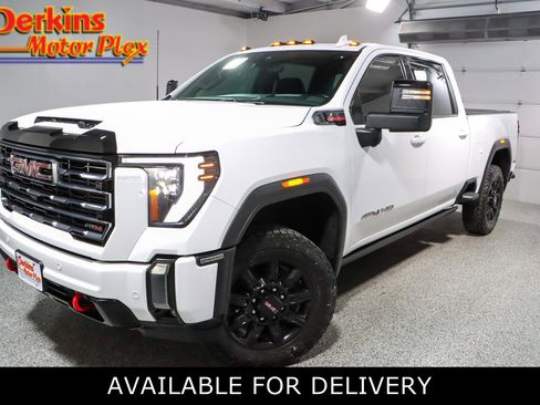 Used 2024 GMC Sierra 2500 AT4 w/ AT4 Premium Plus Package image 1
