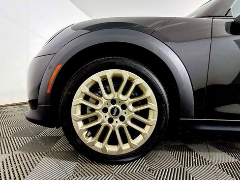 Certified 2025 MINI Cooper S image 8