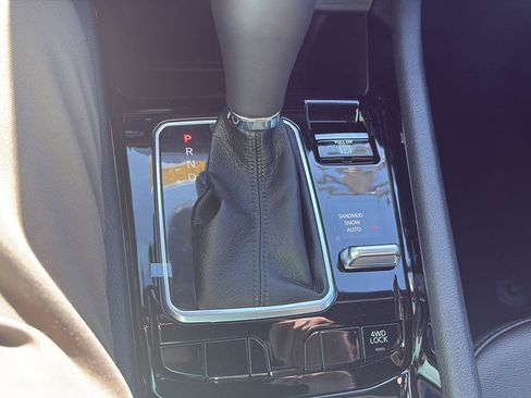 New 2026 Jeep Compass Limited image 28