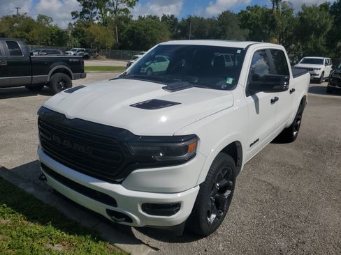 Used 2023 RAM 1500 Limited AWD/4WD image 3