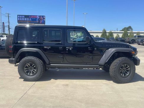 New 2026 Jeep Wrangler Unlimited Rubicon 392 w/ Quick Order Package 27X Moab AWD/4WD image 32