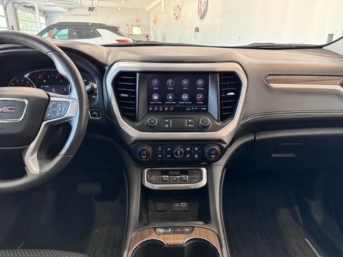 Certified 2023 GMC Acadia SLE w/ Driver Convenience Package AWD/4WD image 14