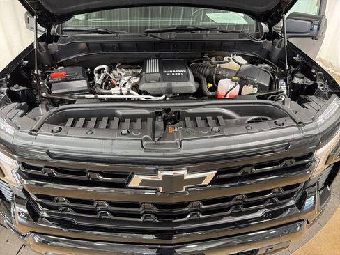 Used 2024 Chevrolet Silverado 1500 RST image 38