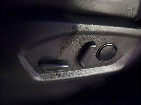 Used 2023 Ford Edge SEL w/ Convenience Package image 25