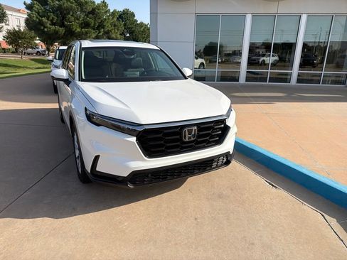 Used 2025 Honda CR-V EX-L image 4