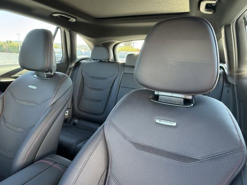 New 2026 Mercedes-Benz GLC 43 AMG 4MATIC image 17