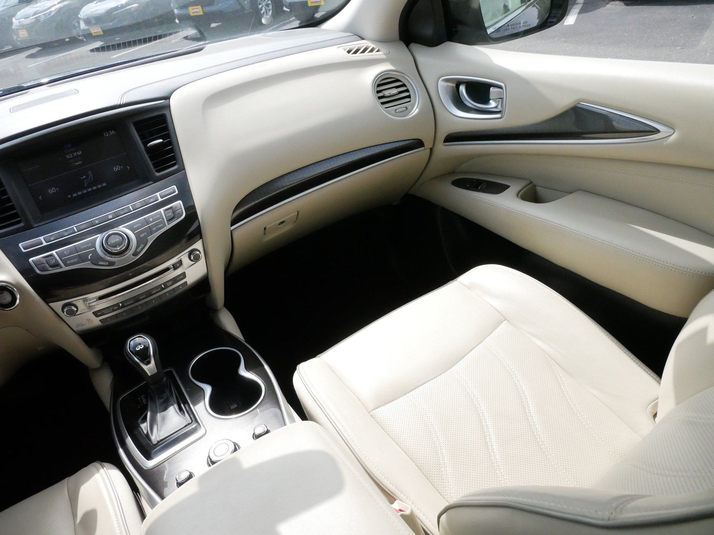 Used 2017 INFINITI QX60 Luxe AWD/4WD image 11