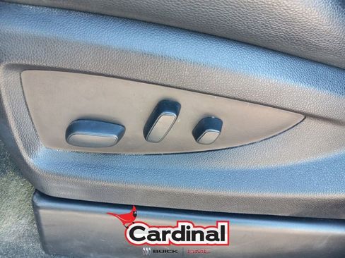 Used 2018 Chevrolet Silverado 1500 LT w/ All Star Edition image 20