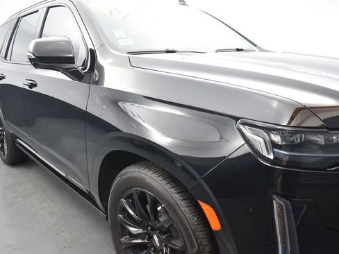 Used 2022 Cadillac Escalade Sport Platinum w/ LPO, ONYX Package AWD/4WD image 40