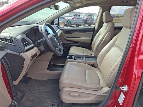 Certified 2023 Honda Odyssey EX-L image 9