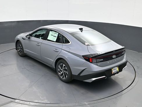 New 2026 Hyundai Sonata Blue image 19