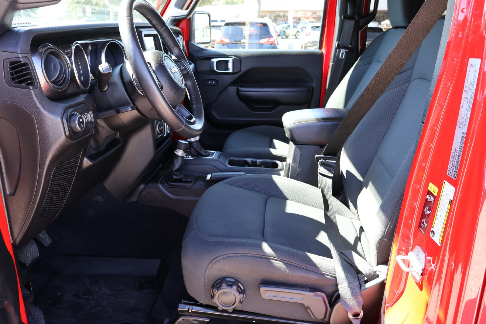Used 2020 Jeep Gladiator Sport AWD/4WD image 17