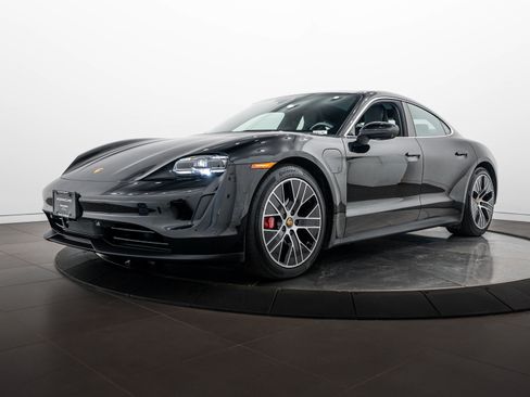 Certified 2022 Porsche Taycan 4S AWD/4WD image 1