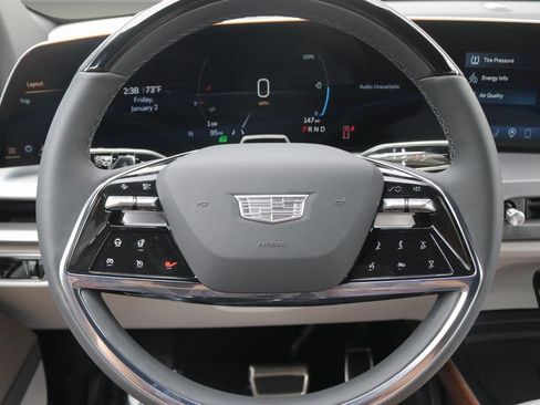 New 2026 Cadillac Vistiq Luxury image 21