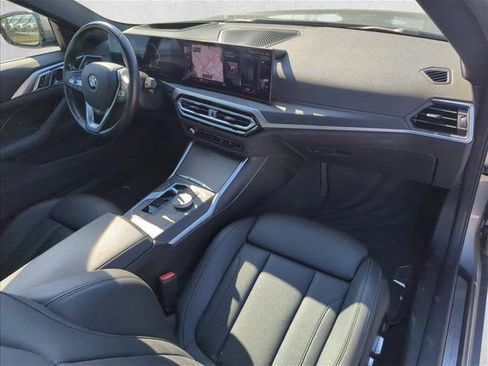 Used 2024 BMW 430i Coupe w/ Premium Package image 24