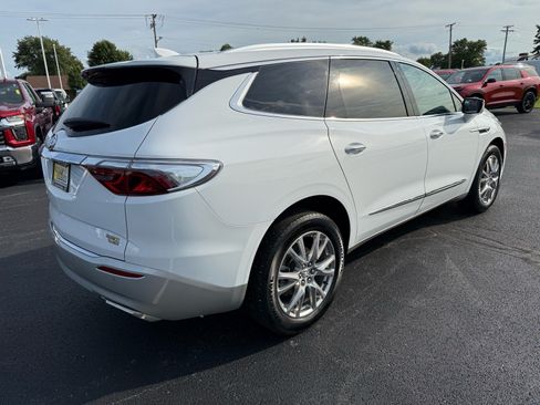 Used 2024 Buick Enclave Premium w/ Experience Buick Package AWD/4WD image 5