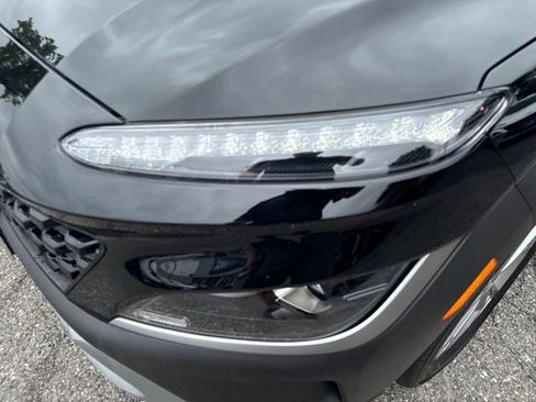 Used 2023 Hyundai Kona SEL AWD/4WD image 26