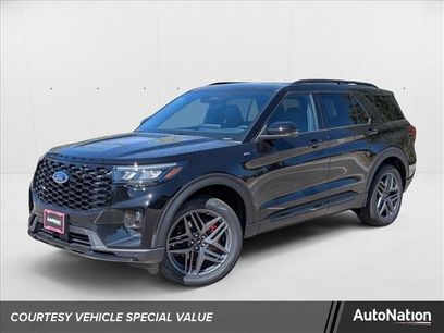 New 2025 Ford Explorer ST-Line w/ Premium Package