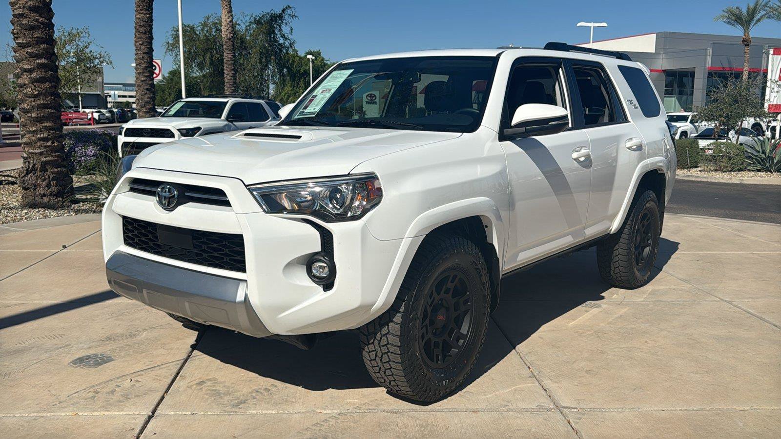 Used 2023 Toyota 4Runner TRD Off-Road Premium w/ Moonroof Package AWD/4WD image 4