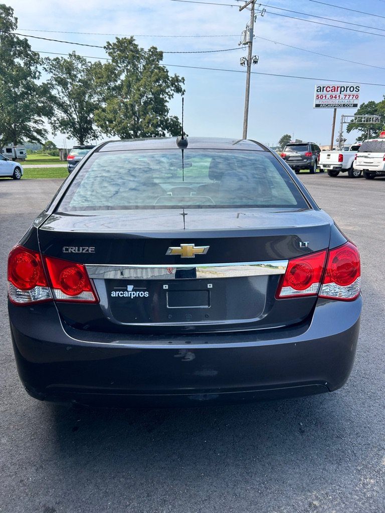 Used 2016 Chevrolet Cruze LT FWD image 5