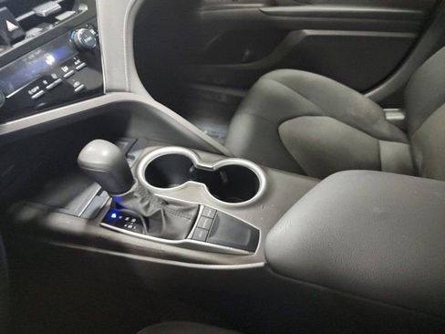 Used 2023 Toyota Camry LE image 32