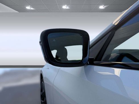 New 2026 BMW 230i xDrive Coupe w/ Premium Package AWD/4WD image 19