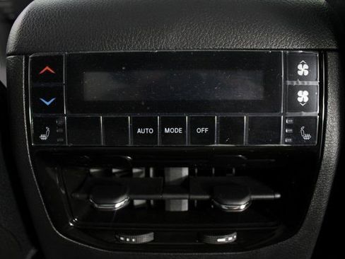 New 2025 Jeep Grand Cherokee L Limited w/ Luxury Tech Group II image 21