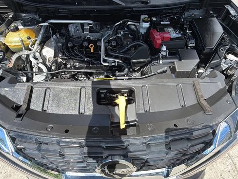 Used 2021 Nissan Rogue S AWD/4WD image 24