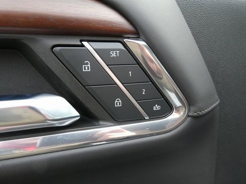 Certified 2024 GMC Sierra 2500 Denali Ultimate image 27