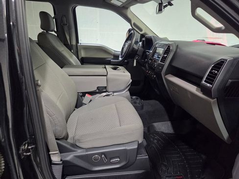 Used 2015 Ford F150 XLT w/ Equipment Group 302A Luxury AWD/4WD image 12