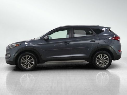 Used 2017 Hyundai Tucson SE Plus image 2