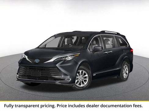 Used 2024 Toyota Sienna XLE FWD image 1
