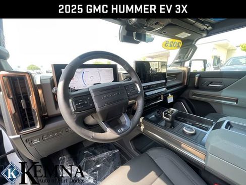 New 2025 GMC Hummer EV 3X image 12